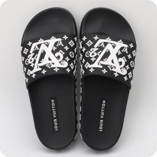 Chinelo LV Slipper Black