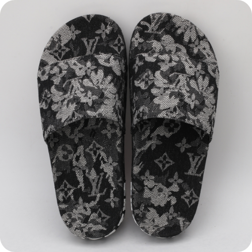 Chinelo LV Slipper Flowers Black